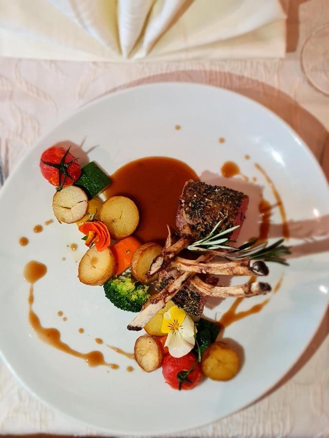 Aparthotel Helvetia Crans-Montana Buitenkant foto