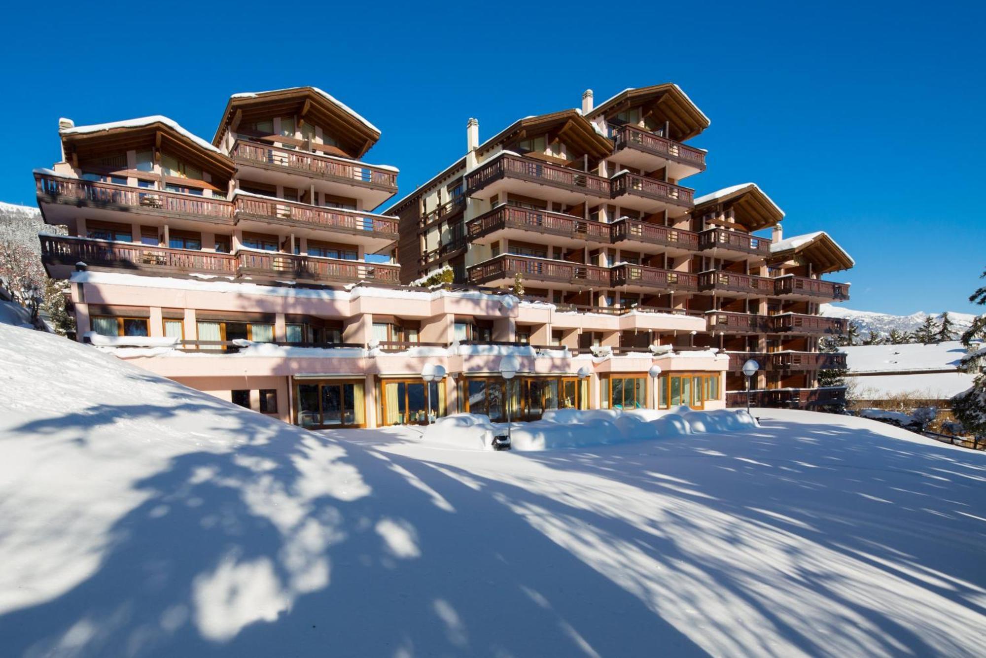 Aparthotel Helvetia Crans-Montana Buitenkant foto